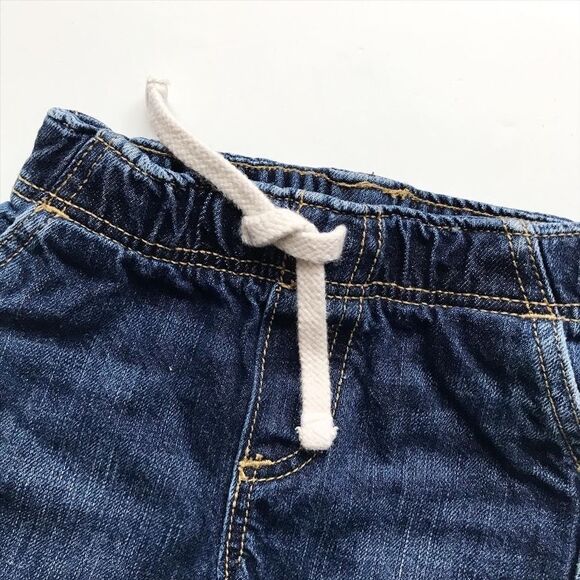 Old navy denim pull up shorts EUC 6-12 months - Picture 2 of 5